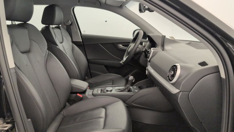 Aperçu du véhicule : 35 TDI 150 S TRONIC 7 DESIGN LUXE