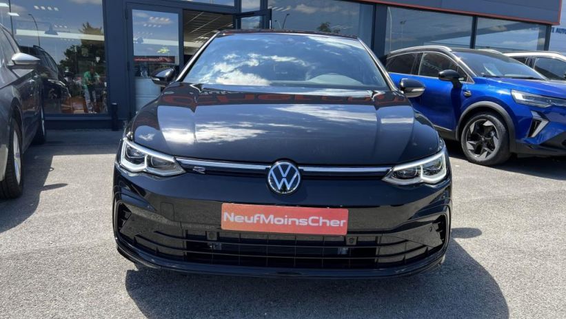 Aperçu du véhicule : R-LINE 2.0 TDI 150CV DSG 7  + LED MATRIX + JA 18 + NEUF 0KM