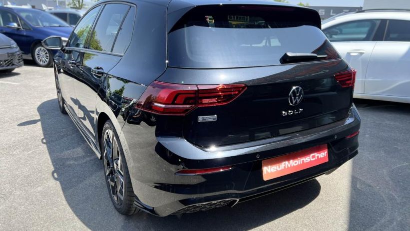 Aperçu du véhicule : R-LINE 2.0 TDI 150CV DSG7 + TOIT PANORAMIQUE + JA18 YORK + PACK HIVER + NEUF 0KM