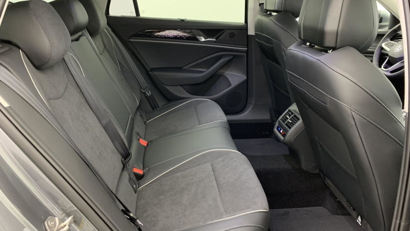 Aperçu du véhicule : 1.5 eTSI OPF 150 DSG7 Elegance