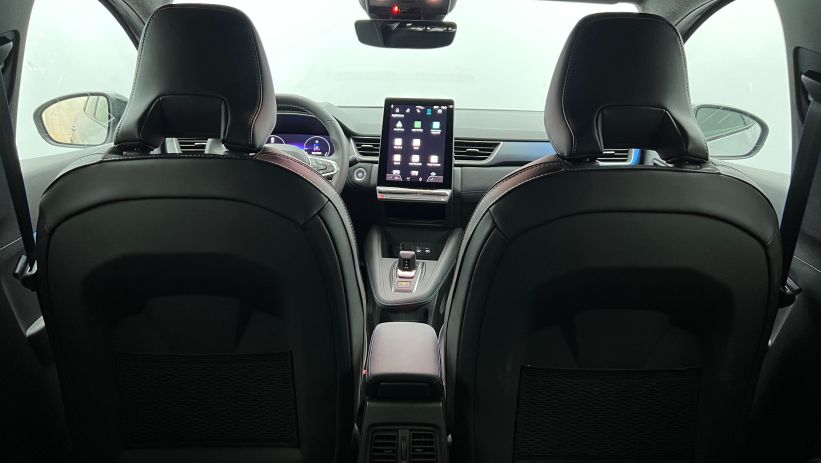 Aperçu du véhicule : E-Tech full hybrid 160 ch esprit Alpine Gris rafale - Toit Noir Etoilé avec 1350€ d'équipements inclus