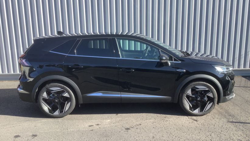 Aperçu du véhicule : SYMBIOZ E-Tech full hybrid 145 Iconic