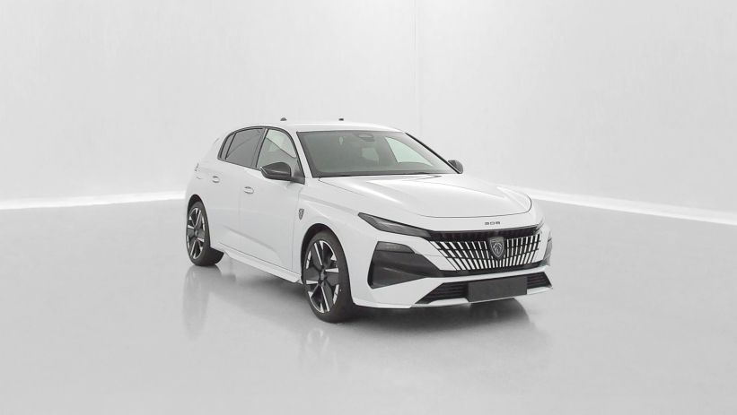 Aperçu du véhicule : III(2) 1.2 Hybrid 145ch GT e-DCS6