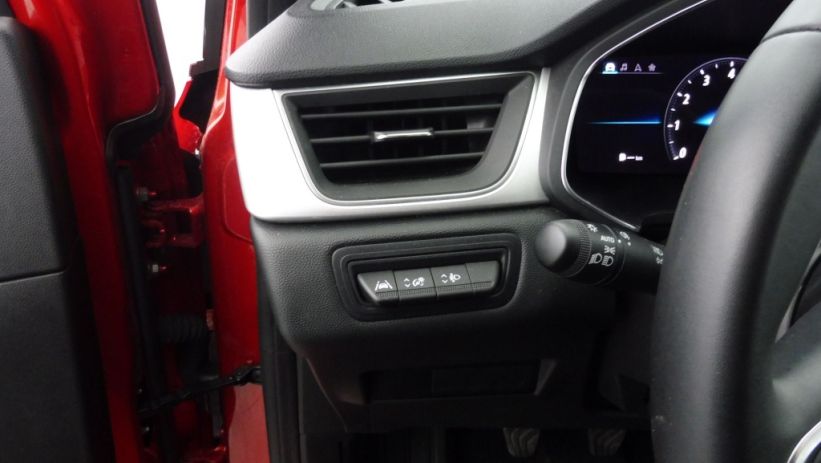 Aperçu du véhicule : 1.0 TCE 90CH TECHNO