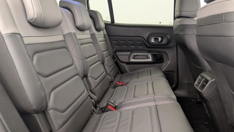 Aperçu du véhicule : BlueHDi 130 S S EAT8 Shine Pack