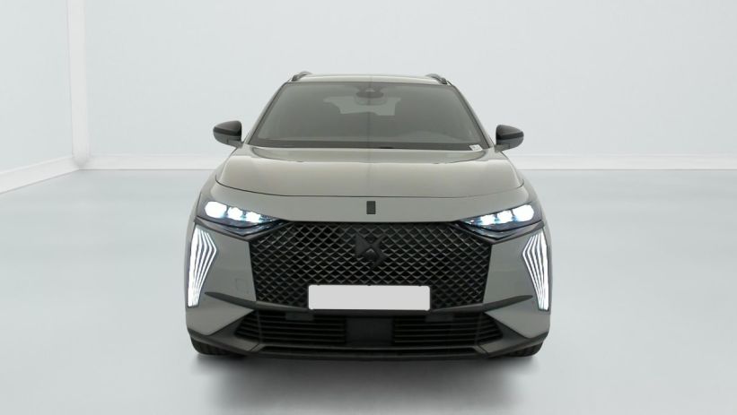 Aperçu du véhicule : Hybride Rechargeable E-Tense 300 EAT8 4x4 Performance Line +