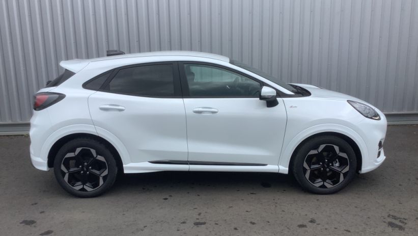 Aperçu du véhicule : PUMA 1.0 EcoBoost 125 ch mHEV S&S Powershift ST-Line X