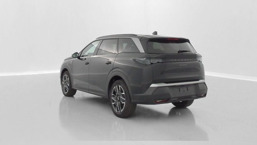 Aperçu du véhicule : III 1.2 Hybrid 145ch GT e-DCS6
