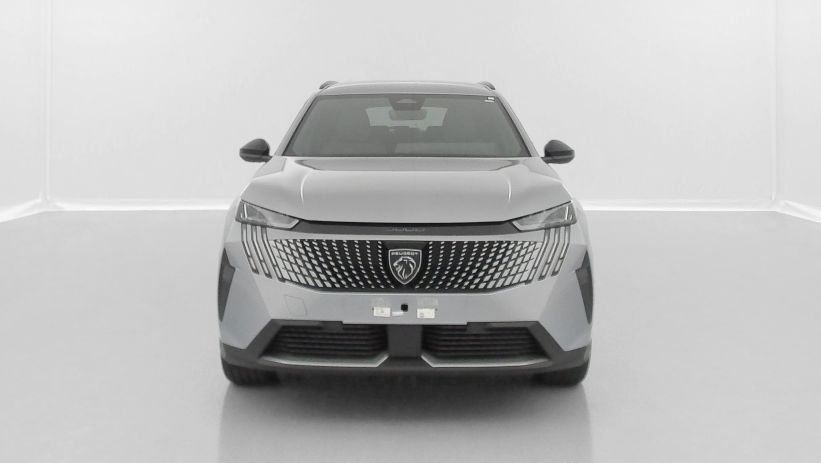 Aperçu du véhicule : III 1.2 Hybrid 145ch Allure e-DCS6