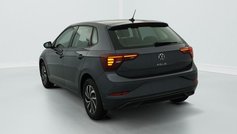 Aperçu du véhicule : 1.0 TSI 95 S S DSG7 LIFE PLUS