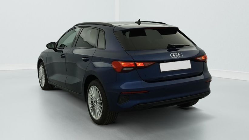 Aperçu du véhicule : 30 TDI 116 Design