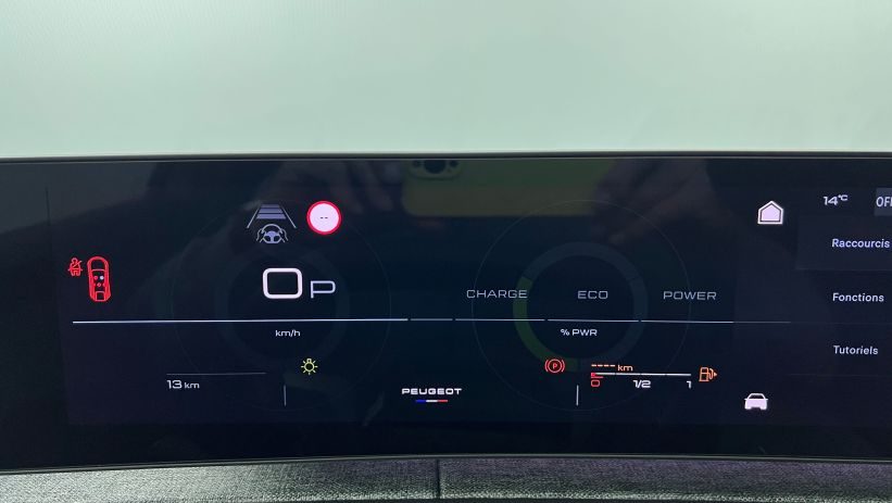 Aperçu du véhicule : Hybrid 145 e-DCS6 GT Gris Artense avec 5550€ d'équipements inclus