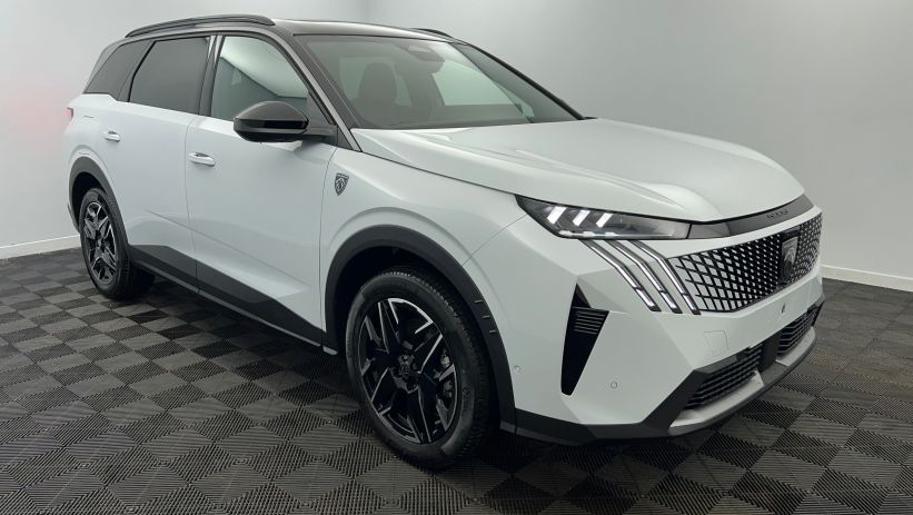 Aperçu du véhicule : Nouveau Hybrid 145 e-DCS6 GT Blanc Okénite avec 3750€ d'équipements inclus