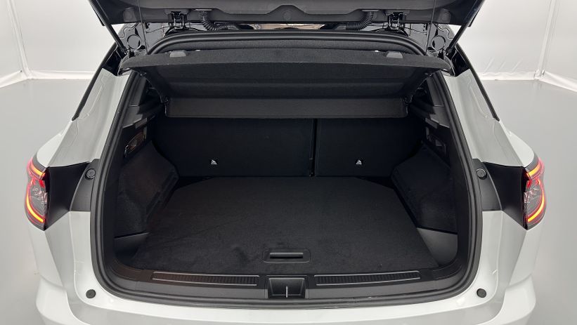 Aperçu du véhicule : E-Tech full hybrid 200ch Techno