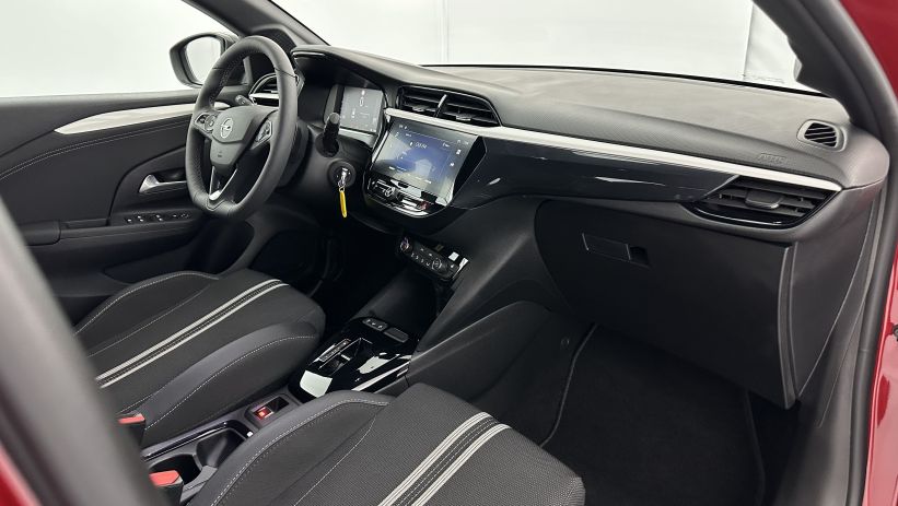 Aperçu du véhicule : 1.2 Turbo 100ch GS BVA8