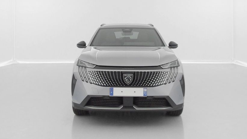 Aperçu du véhicule : III 1.2 Hybrid 145ch Allure e-DCS6