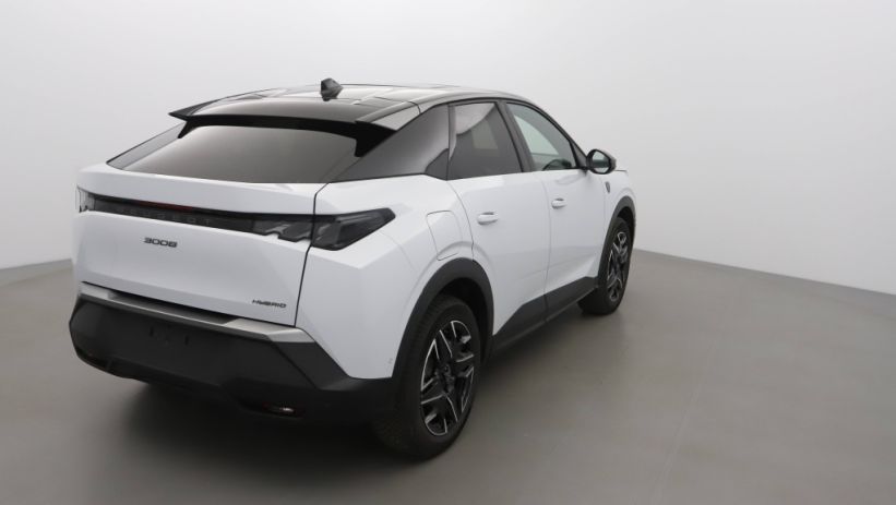 Aperçu du véhicule : HYBRID 136CH GT E-DCS6