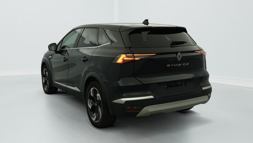 Aperçu du véhicule : E-Tech full hybrid 145 Iconic