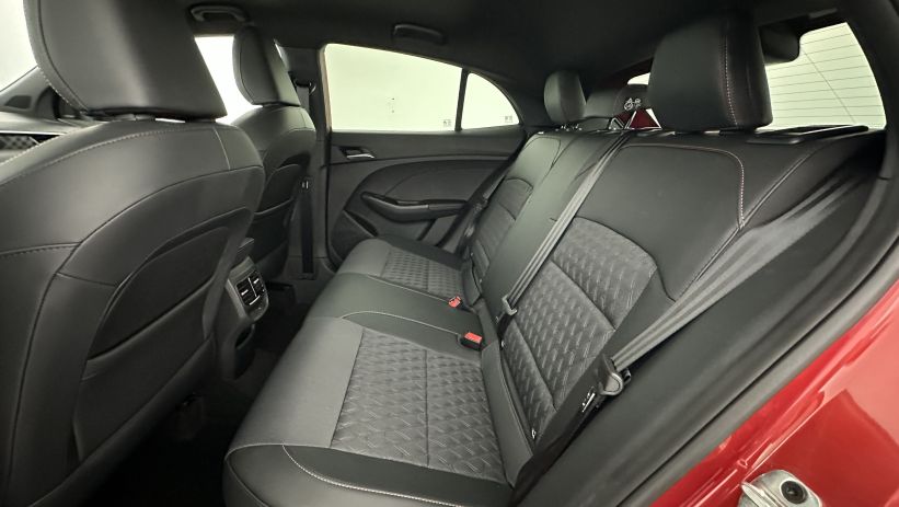 Aperçu du véhicule : 1.5 Hybrid+ 195ch Luxury