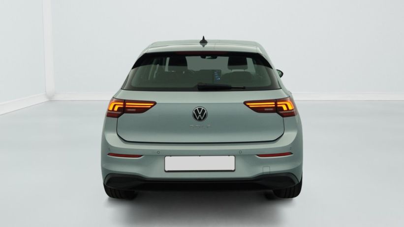 Aperçu du véhicule : 2.0 TDI 116 BVM6 LIFE PLUS