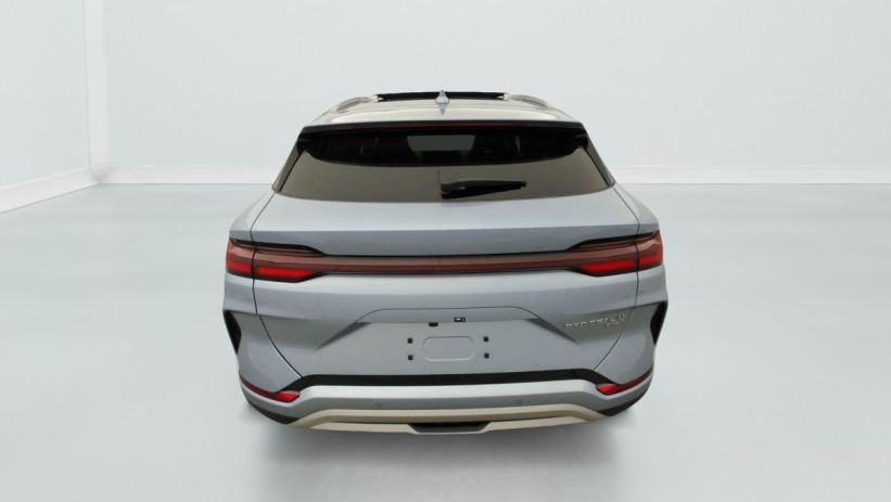 Aperçu du véhicule : 1.5L DM-I 218 CH PHEV COMFORT