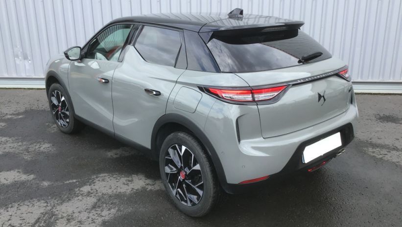 Aperçu du véhicule : DS 3 PureTech 130 EAT8 Performance Line+