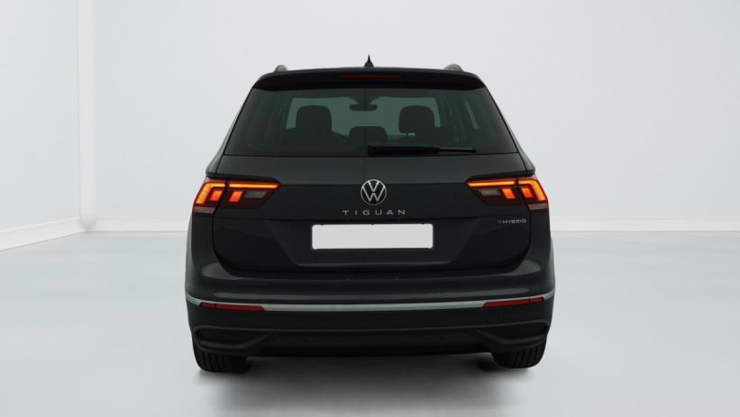 Aperçu du véhicule : 1.4 EHYBRID 245CH DSG6 LIFE