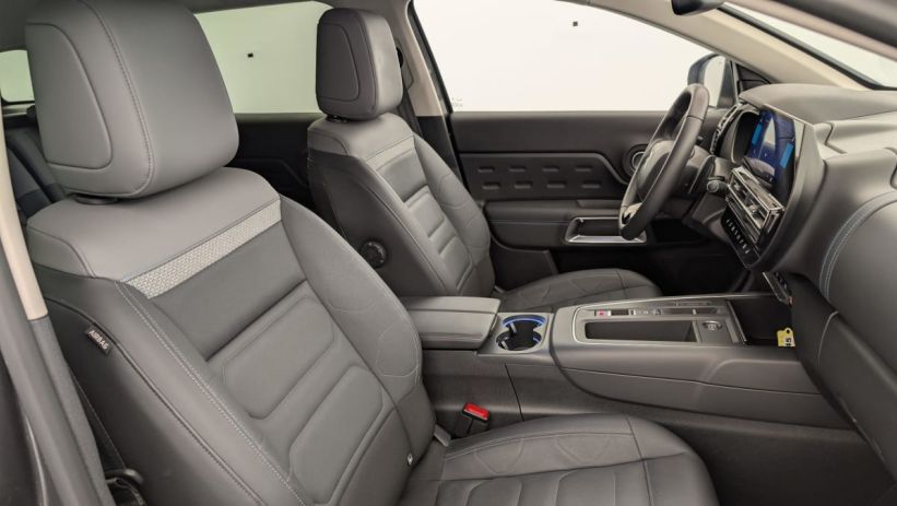 Aperçu du véhicule : HYBRIDE RECHARGEABLE 225 E-EAT8 SHINE PACK