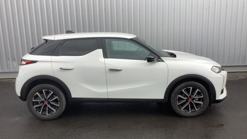 Aperçu du véhicule : DS 3 PureTech 130 EAT8 Performance Line