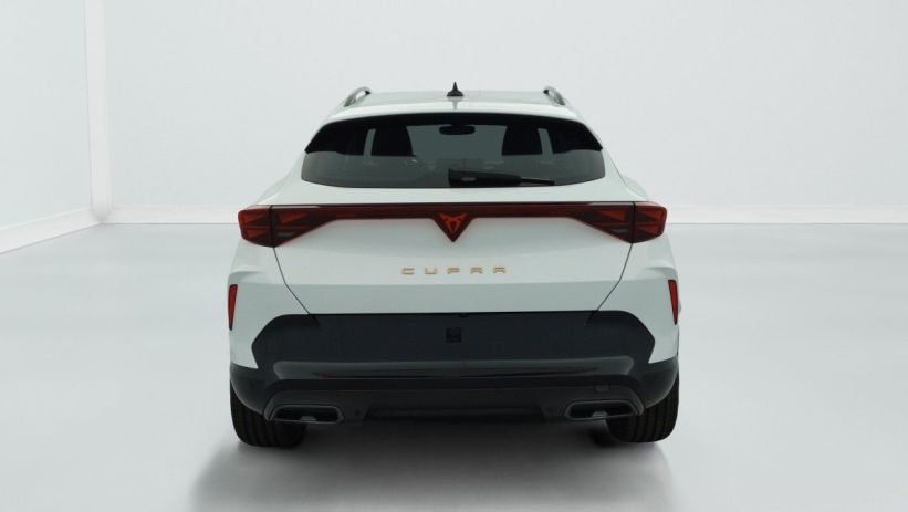 Aperçu du véhicule : 1.5 ETSI HYBRID 150 CH DSG7 V
