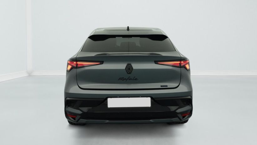 Aperçu du véhicule : hyper hybrid E-Tech 4x4 300 esprit Alpine