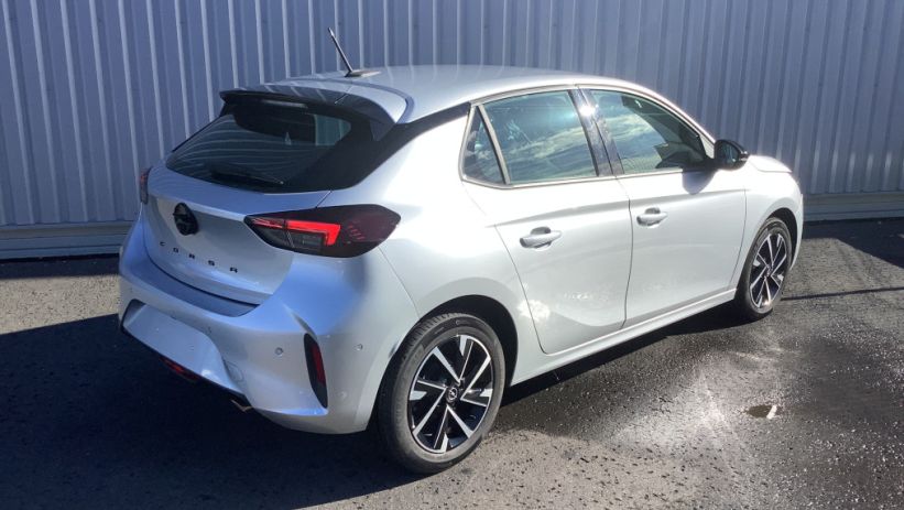 Aperçu du véhicule : CORSA 1.2 Turbo 100 ch GS