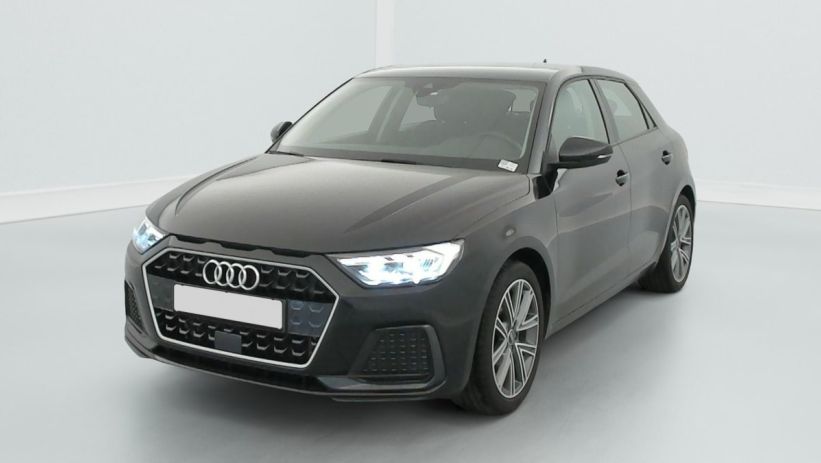 Aperçu du véhicule : 30 TFSI 110 ch S tronic 7 Advanced
