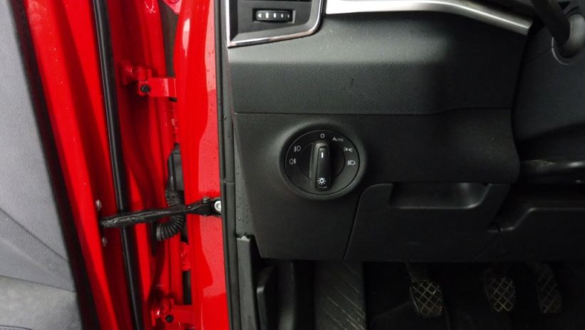 Aperçu du véhicule : 2.0 TDI 115CH SELECTION