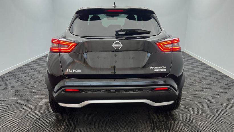 Aperçu du véhicule : HYBRID 143 N-Connecta Noir Kuro - toit Rouge Fuji avec 2500€ d'équipements inclus