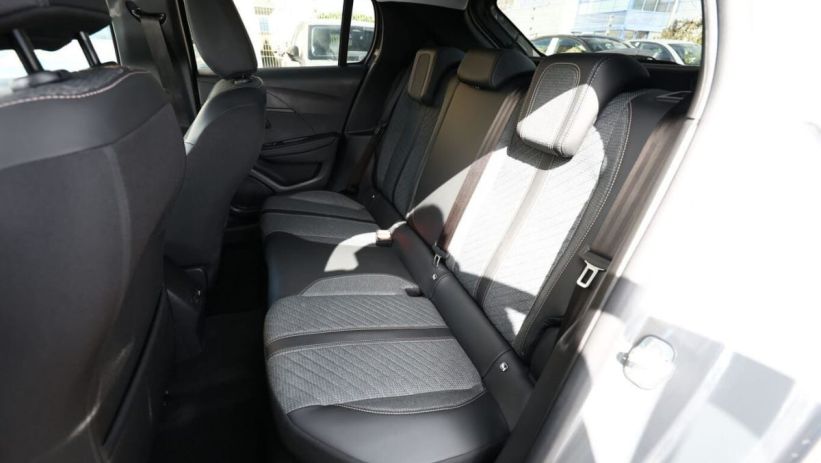 Aperçu du véhicule : Hybrid 145 e-DCS6 Allure