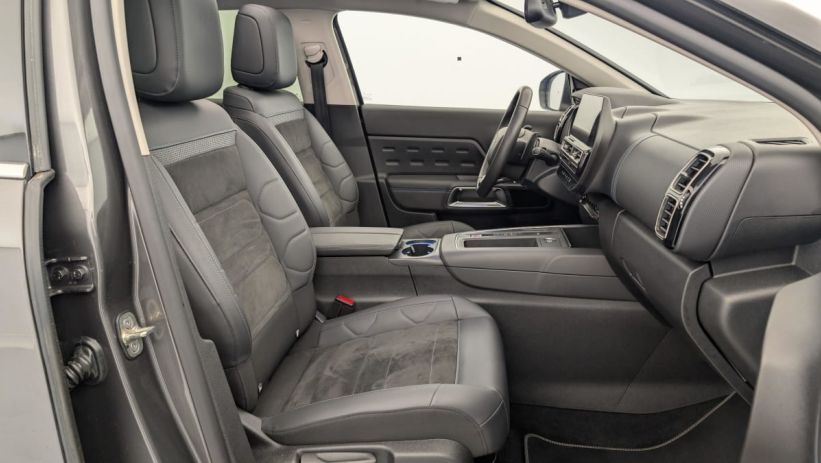 Aperçu du véhicule : Hybride Rechargeable 225 e-EAT8 Shine