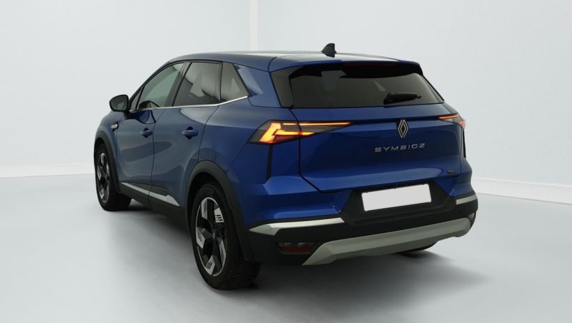 Aperçu du véhicule : E-Tech full hybrid 145 Iconic