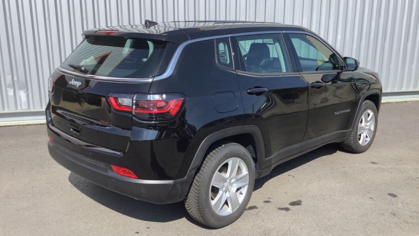 Aperçu du véhicule : COMPASS 1.5 Turbo T4 130 ch BVR7 e-Hybrid Altitude