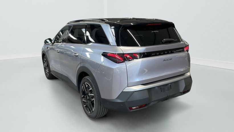 Aperçu du véhicule : HYBRID 145CH E-DCS6 GT