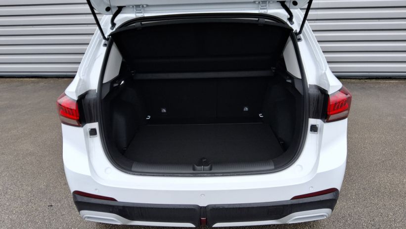 Aperçu du véhicule : ZS 1.5 L Hybrid+ 197 ch Luxury