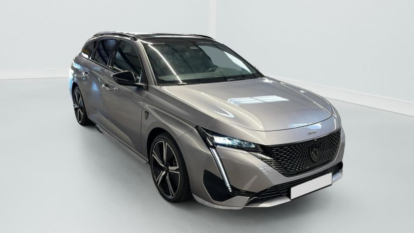 Aperçu du véhicule : PHEV 225 e-EAT8 GT