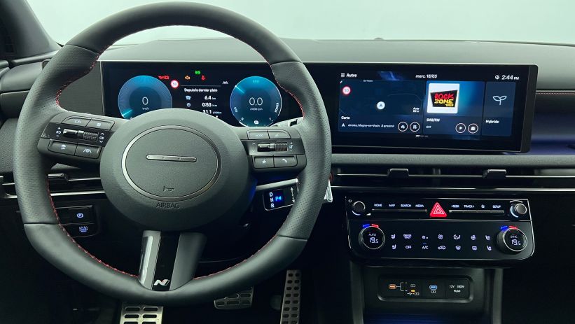 Aperçu du véhicule : 1.6 T-GDI 239 Hybrid BVA6 N Line Executive Ecotronic Gray avec 1450€ d'équipements inclus