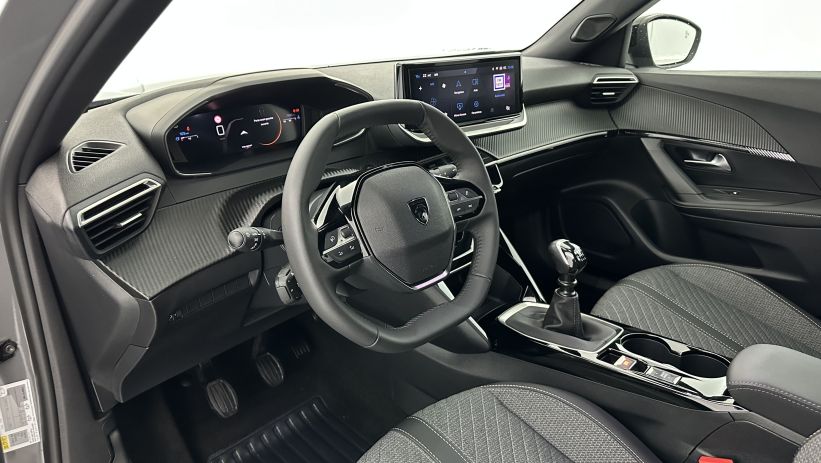 Aperçu du véhicule : 1.2 PureTech 100ch Allure