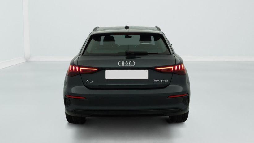 Aperçu du véhicule : 35 TFSI Mild Hybrid 150 S tronic 7 Design Luxe