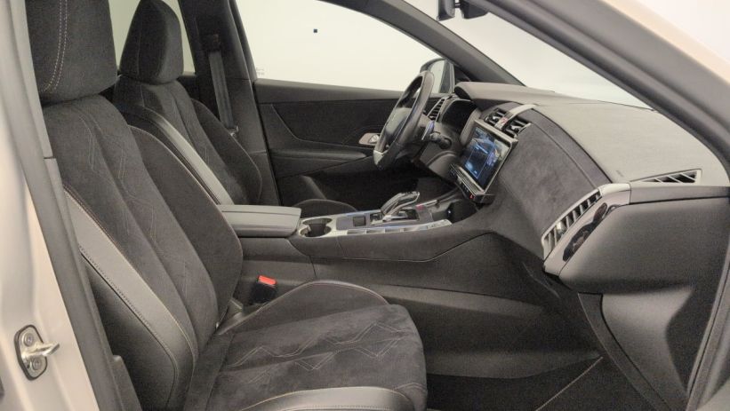 Aperçu du véhicule : Hybride Rechargeable E-Tense 225 EAT8 Performance Line
