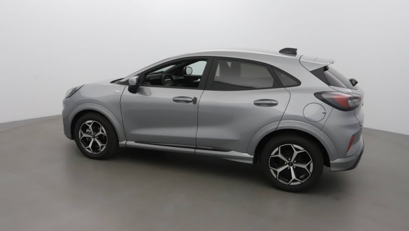 Aperçu du véhicule : 1.0 ECOBOOST HYBRID 125CH ST LINE S&S POWERSHIFT
