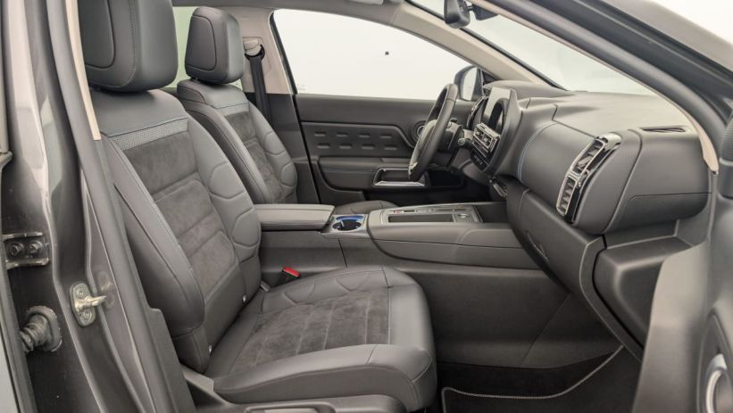 Aperçu du véhicule : Hybride Rechargeable 225 e-EAT8 Shine