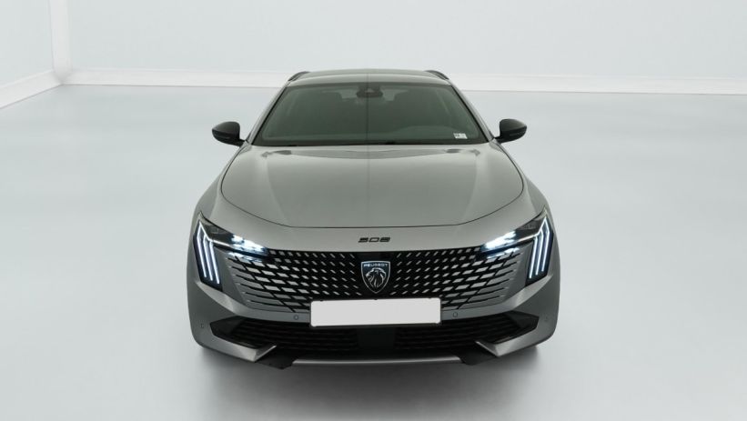 Aperçu du véhicule : Hybrid 180 e-EAT8 Allure