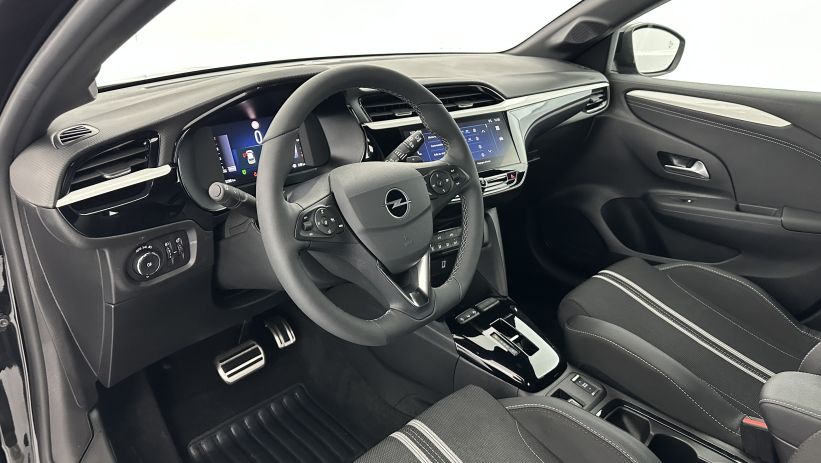 Aperçu du véhicule : 1.2 Turbo 100ch GS BVA8